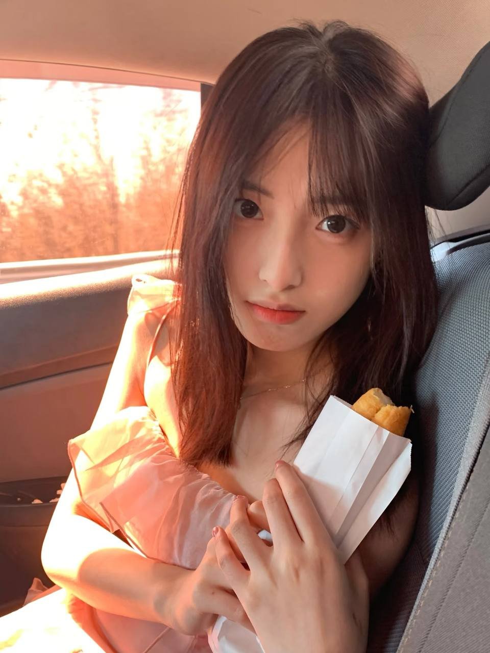 包养对象初次见面如何应对尴尬与期待