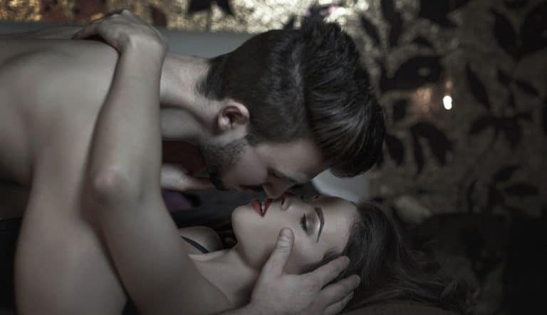 男性假高潮指南：如何伪装男性高潮