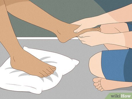 Step 1 Massage one foot at a time for maximum relaxation.